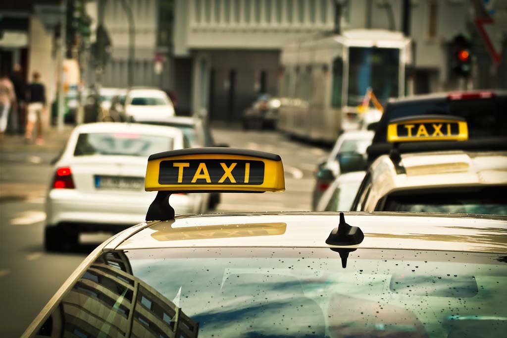 For The Best Taxi Services in Bristol Bristol Metro Taxis